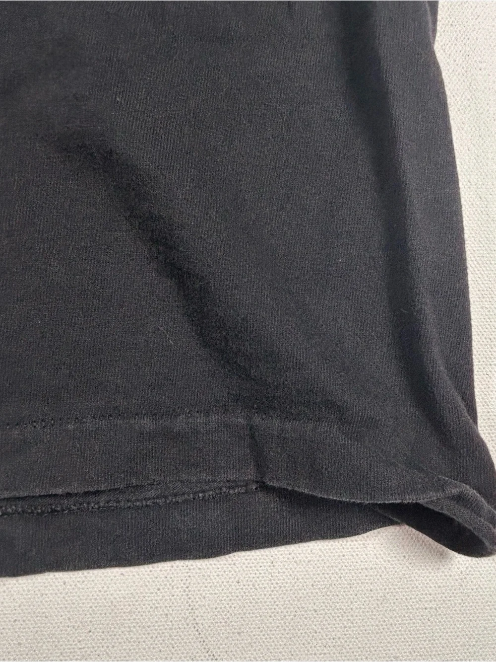 Vintage Rare 90s Guess Jeans Skate Shirt Large USA Made Black Fade Single Stitch - Picture 2 of 7
